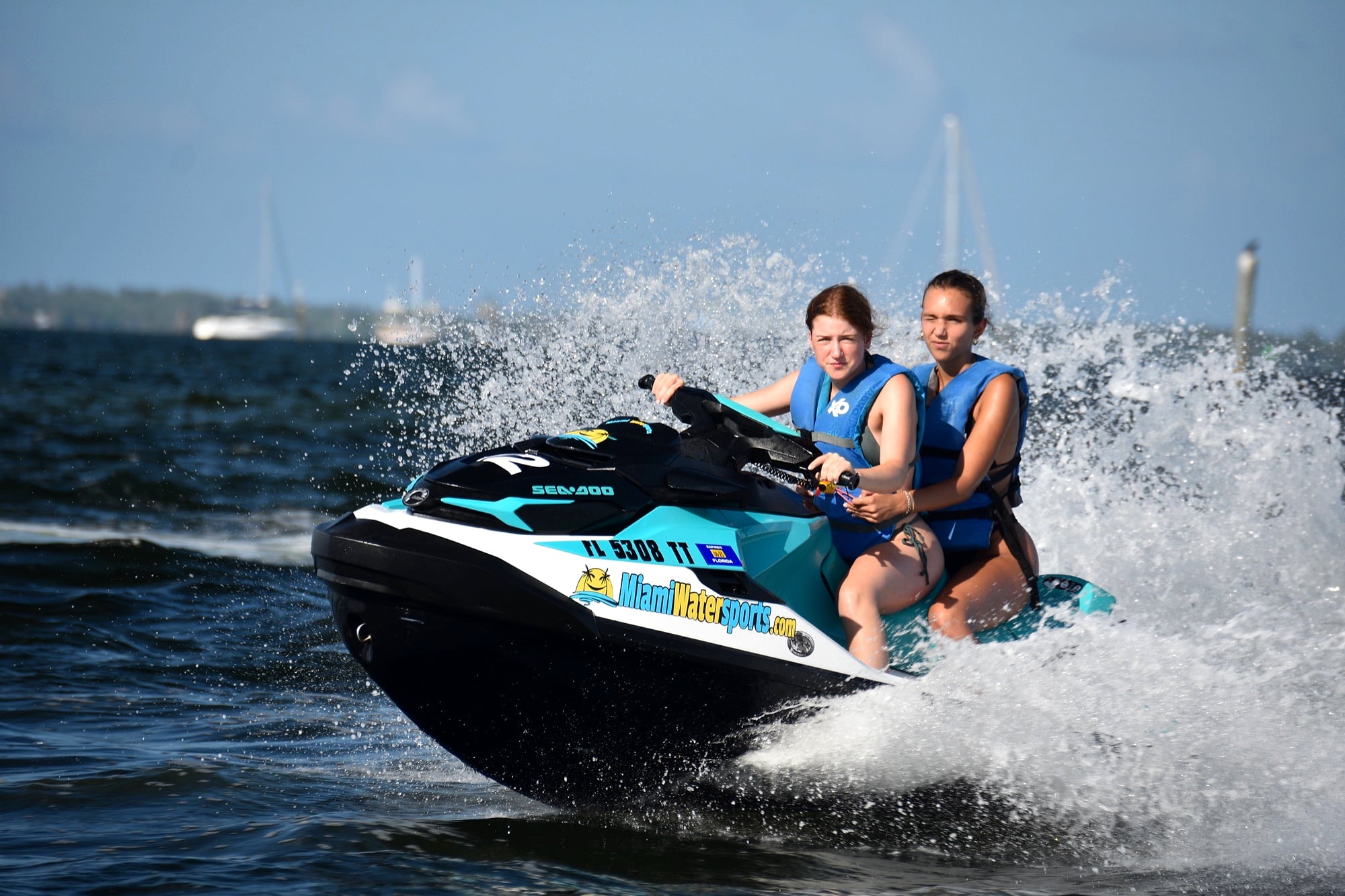 The Best Time to Jet Ski in Miami (By Hour, Season & Crowd)
