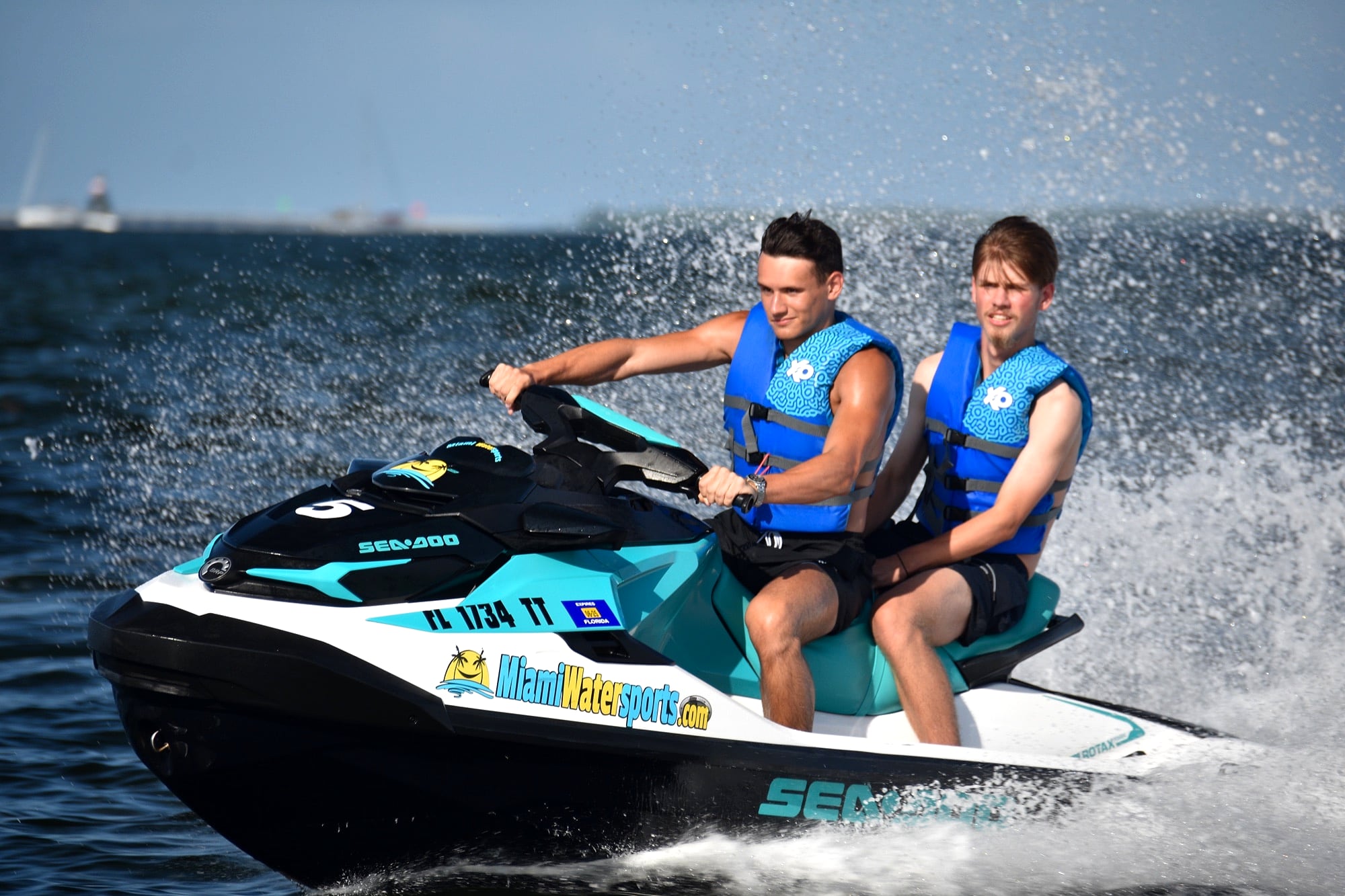 Guided Jet Ski Tours of Biscayne Bay: Stilt Houses, Islands & Skyline